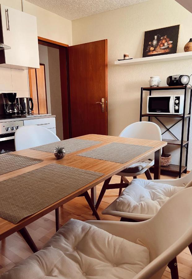 Ferienwohnung Moselflair Mit Direktem Blick Auf Die Mosel Und Weinberge Oberfell 외부 사진